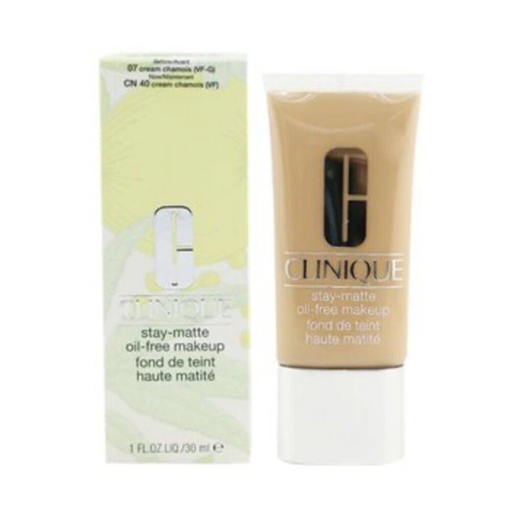 NIB Clinique Stay-Matte Oil-Free Makeup 1 fl oz Cream Chamois (VF) CN 40